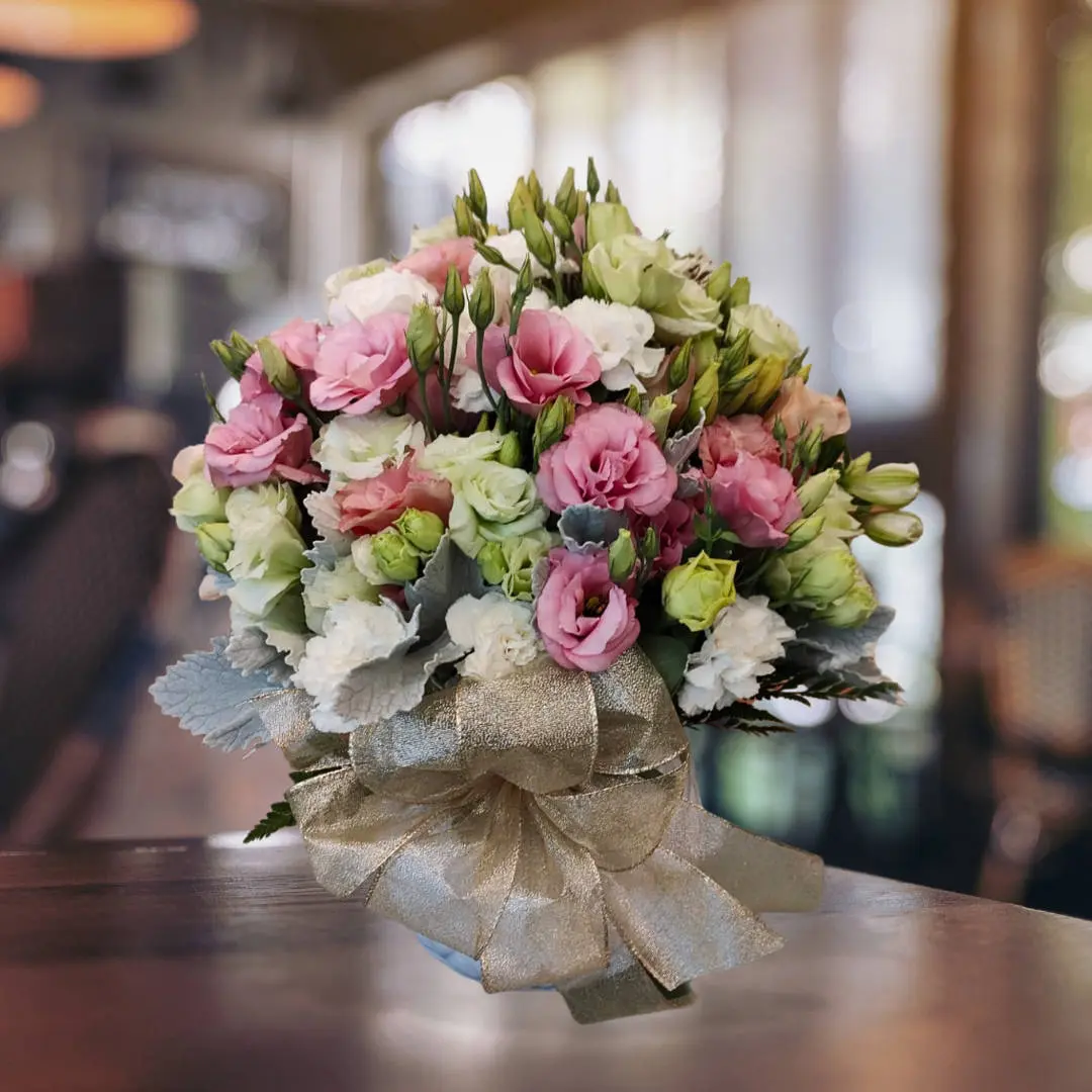 Arreglo Floral de Lisianthus Personnel