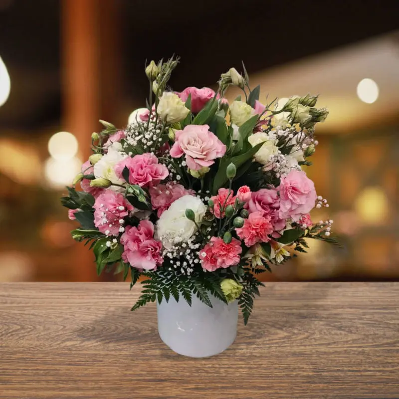 Arreglo floral tonos pastel, lisianthus