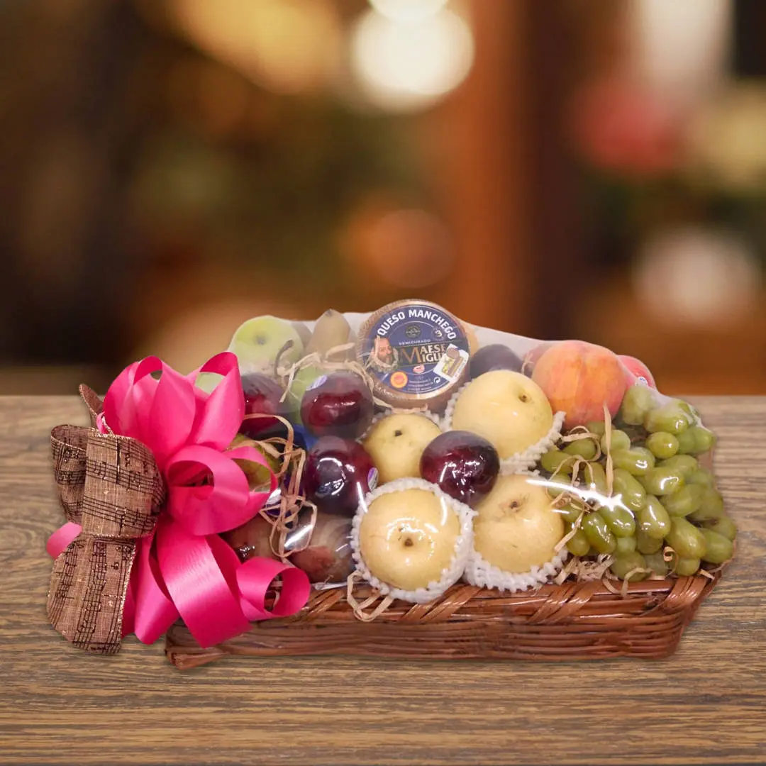 Arreglo Frutal con Queso Personnel